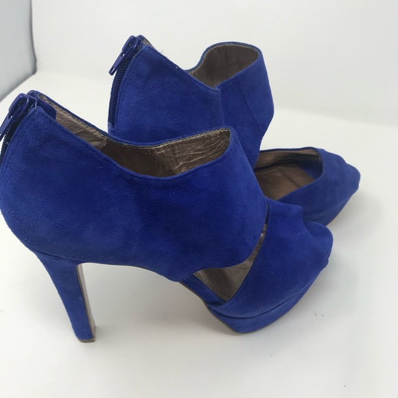 Vibrant Blue Suede Heels - Picture 5 of 8